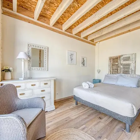 La Grange De La Maison Reverdi 度假居