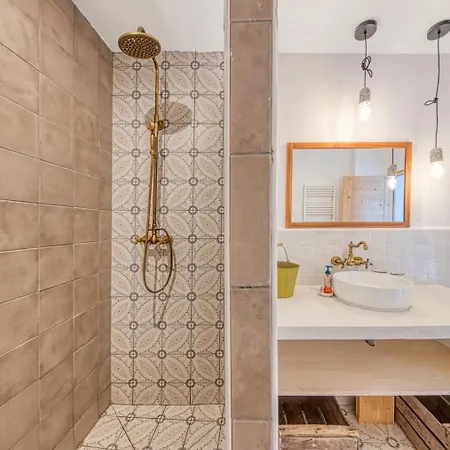 La Grange De La Maison Reverdi Ferienhaus